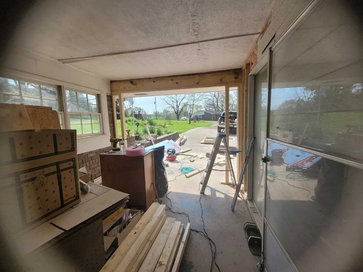 Air movers and dehumidifier for Water Mitigation Services in Suffern